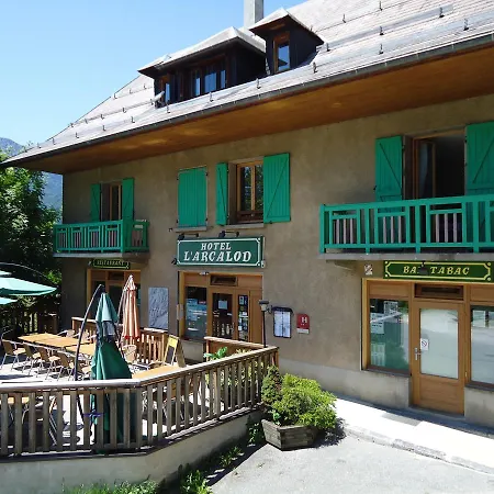 Hotel Arcalod 2*