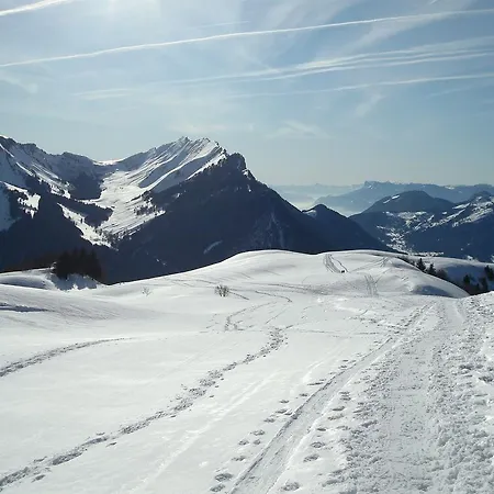 Arcalod 2* Jarsy (Rhone-Alps)
