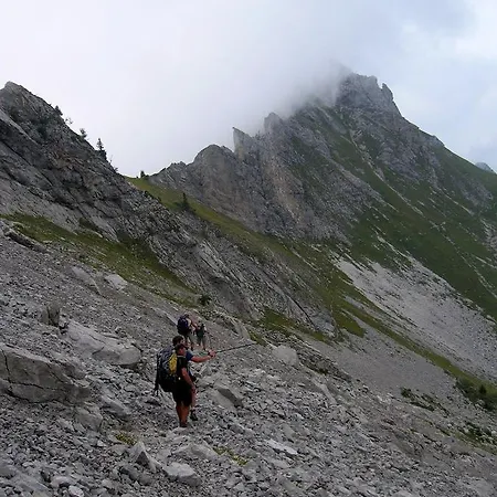 Arcalod 2* Jarsy (Rhone-Alps)